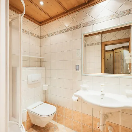 Hoferwirt Hotel Neustift im Stubaital