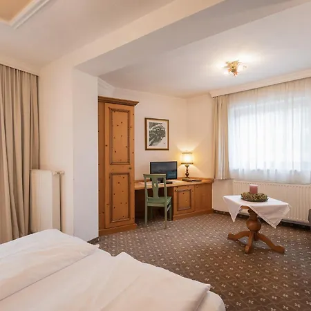 Hoferwirt - Neustift, Stubai Hotel 3*