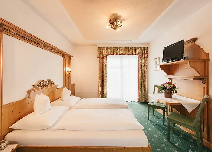 Hotel Hoferwirt 3*