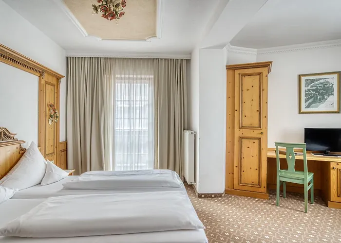 Hotel Hoferwirt Neustift im Stubaital