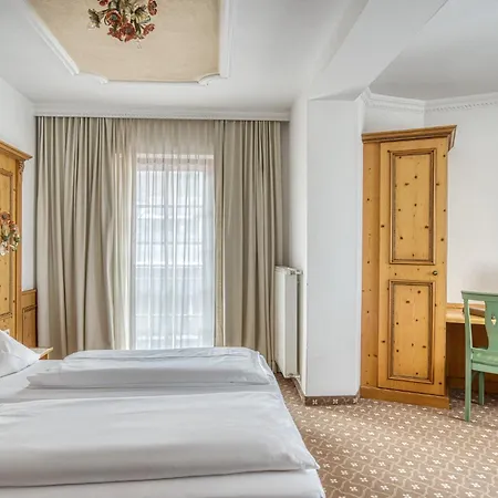 Hotel Hoferwirt Neustift im Stubaital