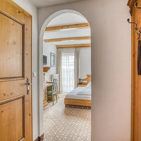 Hotel Hoferwirt 3*