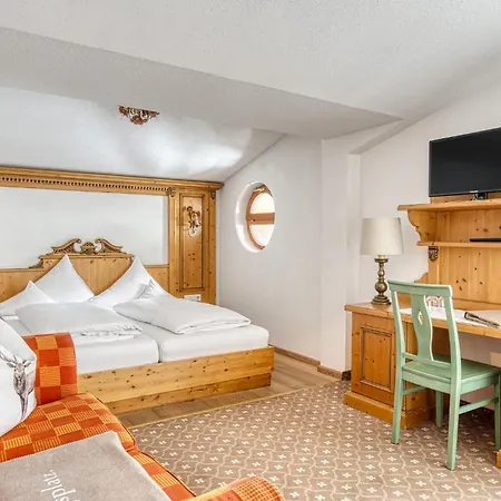 Hotel Hoferwirt Neustift im Stubaital