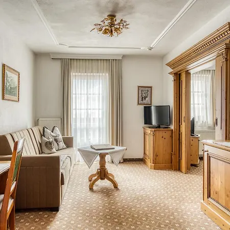 Hoferwirt 3* 施图拜河谷新施蒂夫特