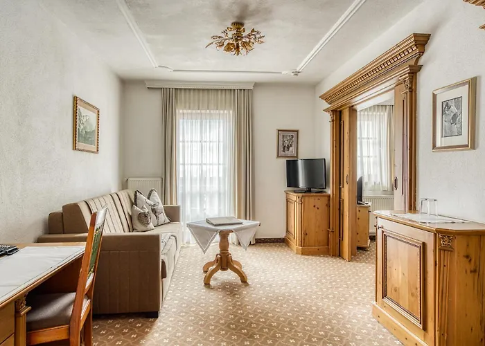 Hoferwirt 3* 施图拜河谷新施蒂夫特